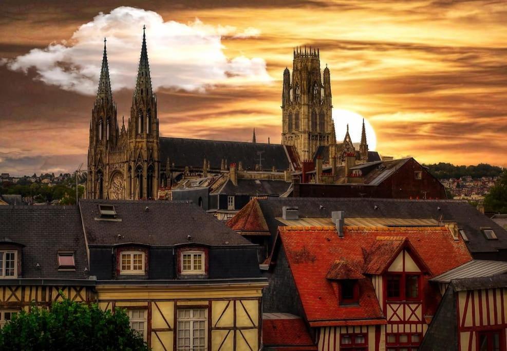 Yser Rouen Bagian luar foto